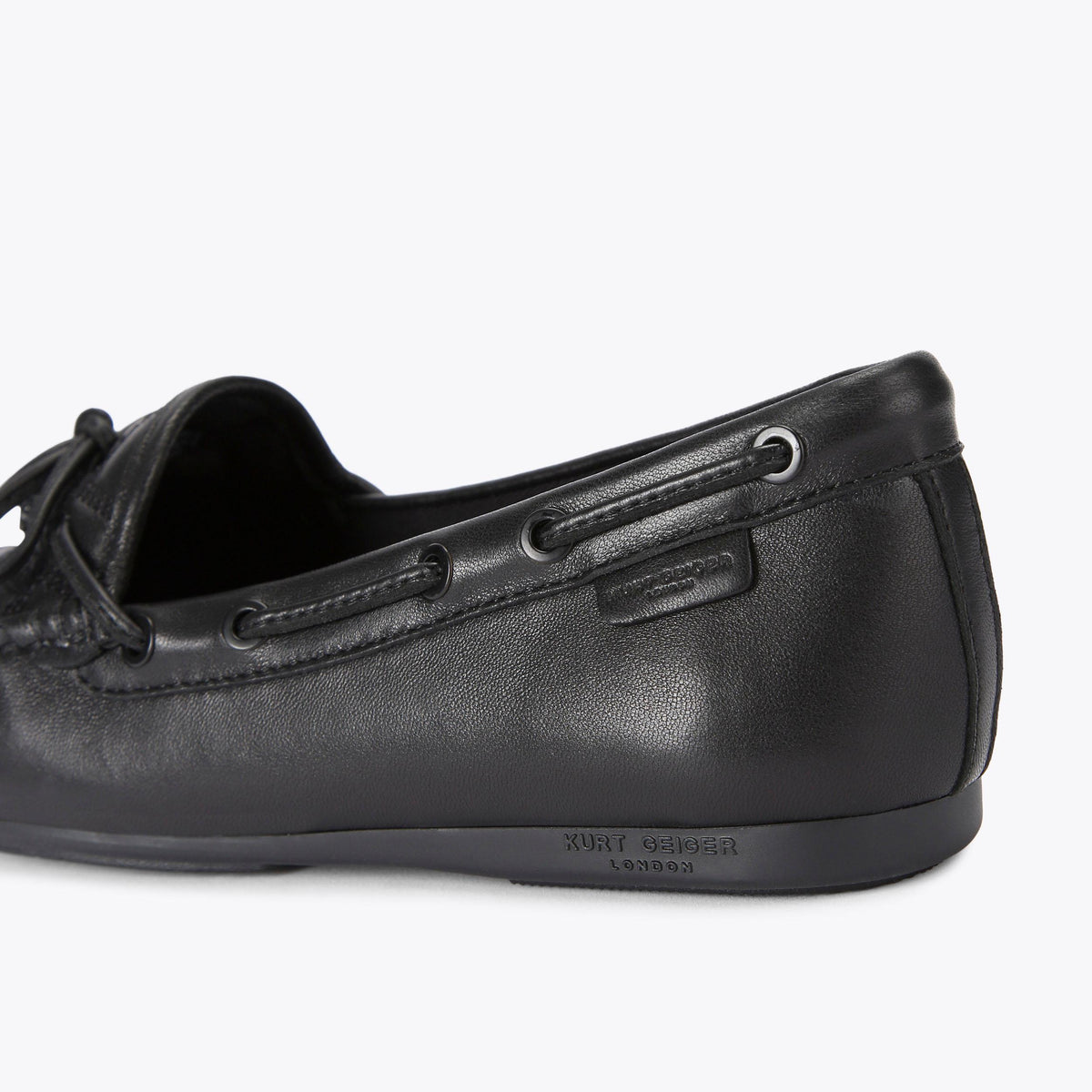 Eagle Moccasin Drench Flat in Black