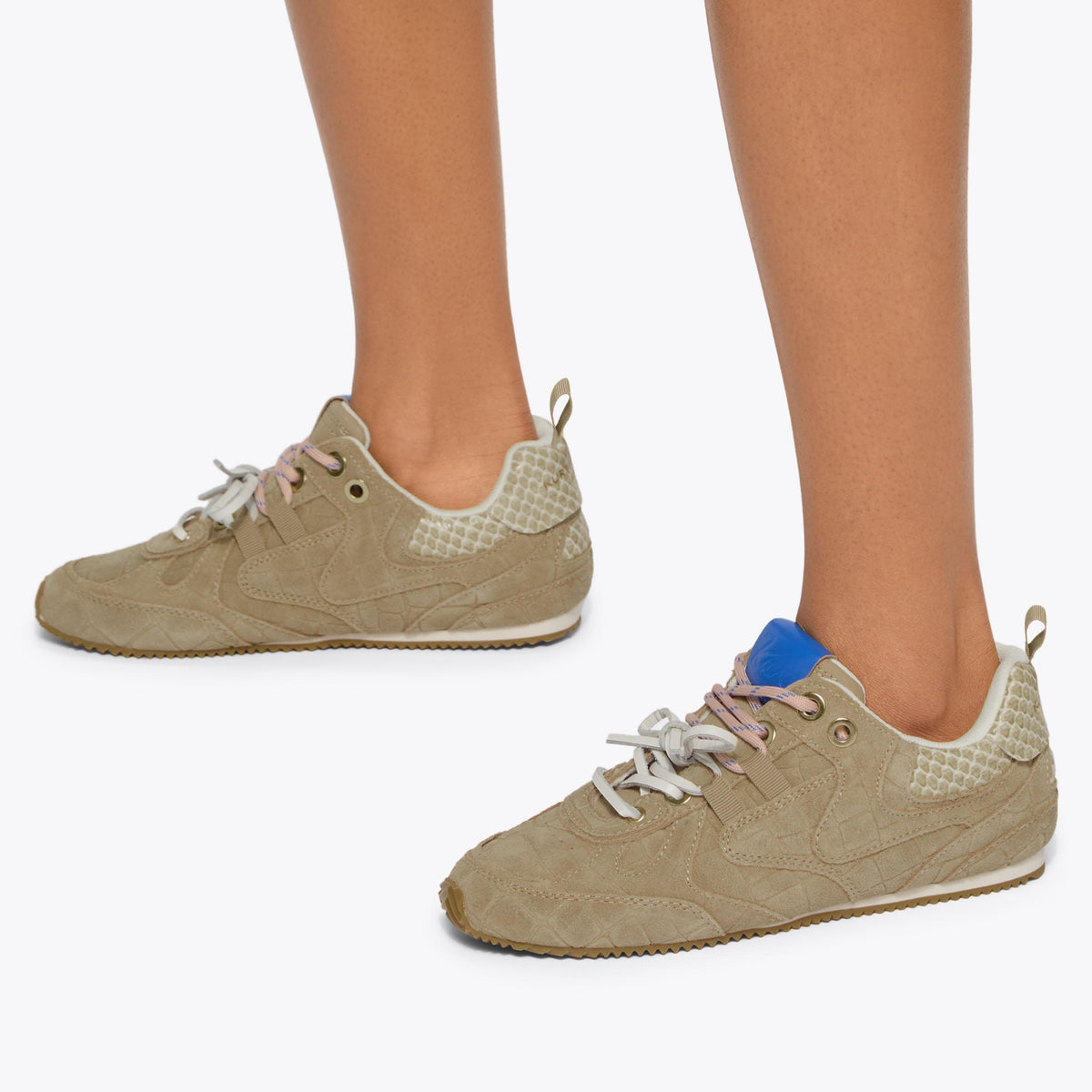 Kurt Slim Runner Sneakers in Beige Suede Croc