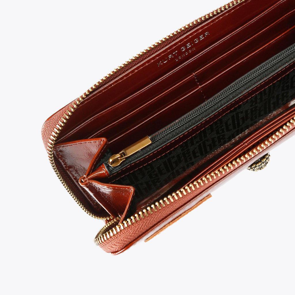 Kensington Kurt Zip Around Wallet in Brown Leather