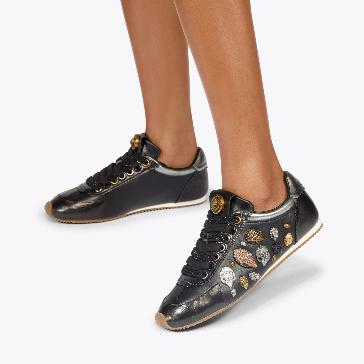 Eagles Islington Sneakers in Black