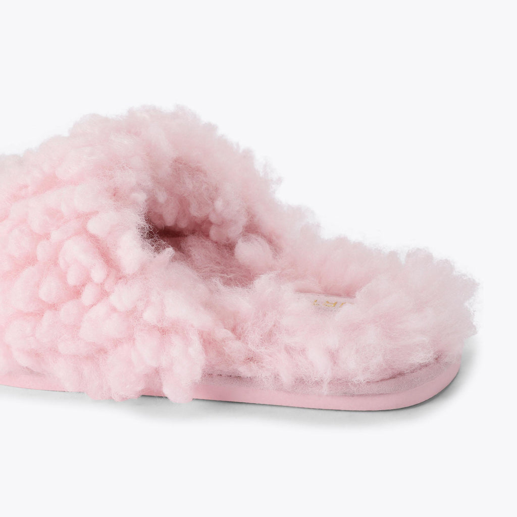 Kensington Slippers in Pale Pink Faux Fur